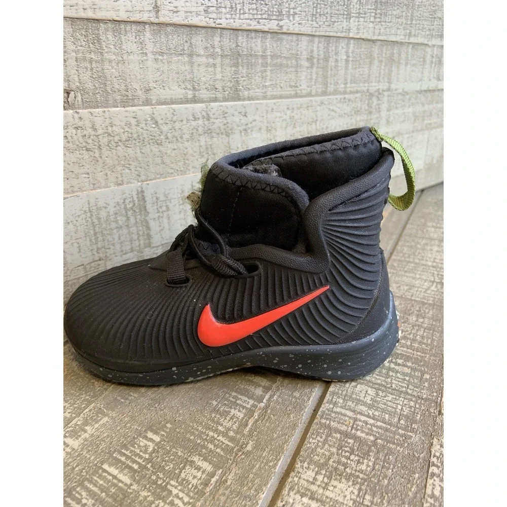 Nike Binzie GS Red Black‎ Sneaker Rain Boots Boys Shoes Size 6C Rubber